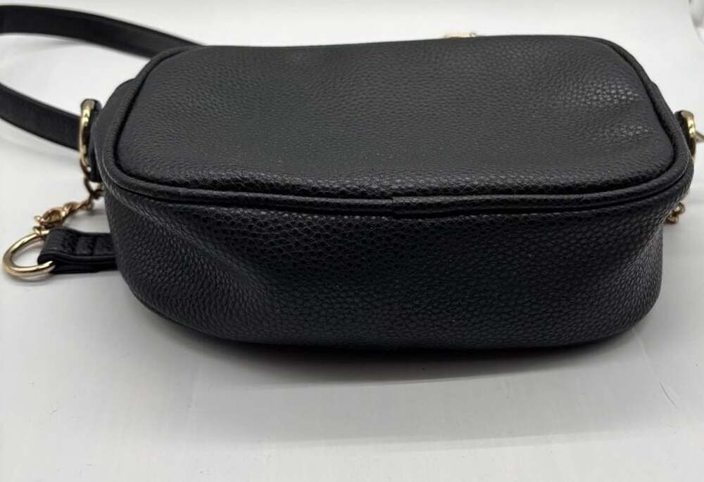 bebe Black Pebbled Faux Leather Logo Crossbody Camera Bag Purse - Picture 8 of 9